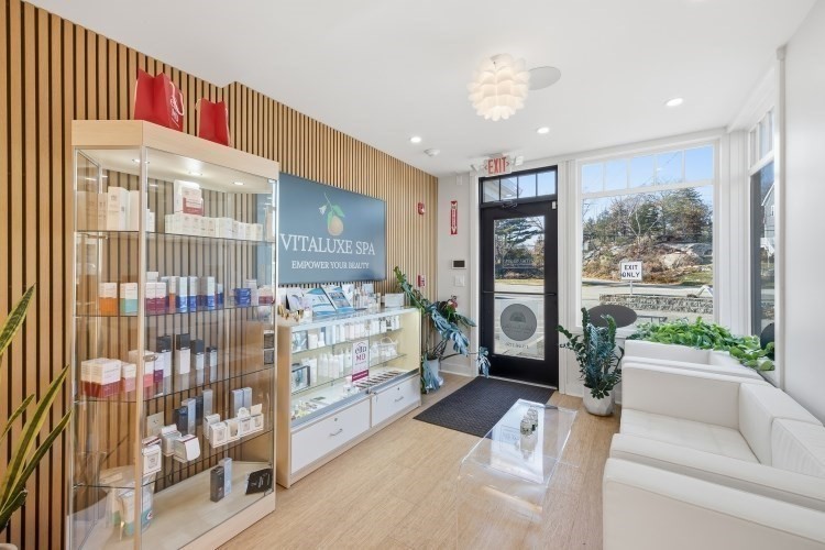 175 George Washington Blvd. 1