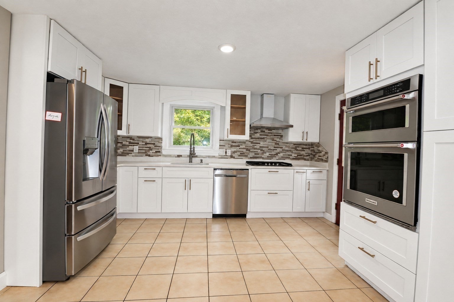 33 Summer St, Tyngsborough, MA, 33 Summer St, Tyngsborough, MA Photo #7