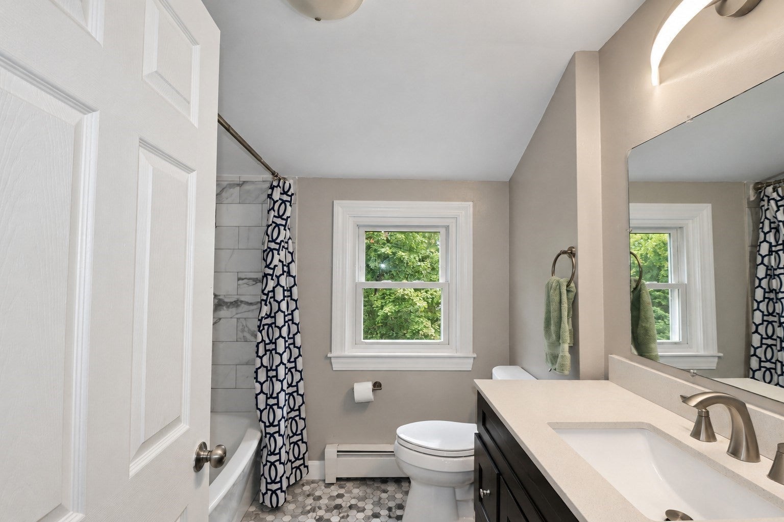 33 Summer St, Tyngsborough, MA, 33 Summer St, Tyngsborough, MA Photo #14