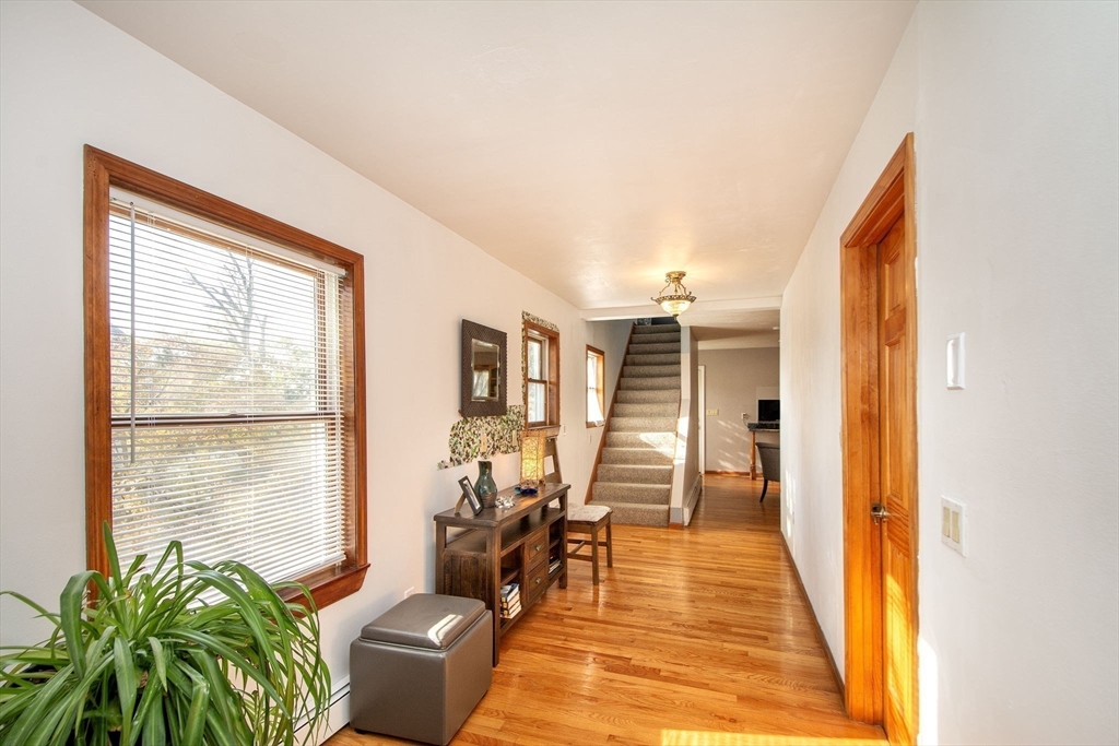 17 Whitehead Ave