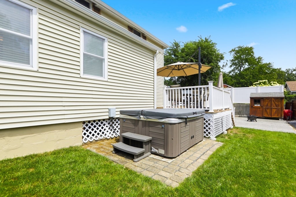 1 Oak St, Tewksbury, MA, 1 Oak St, Tewksbury, MA Photo #33