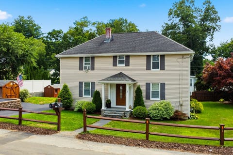 Photo of 1 Oak St, Tewksbury, MA 01876 (MLS # 73561681)