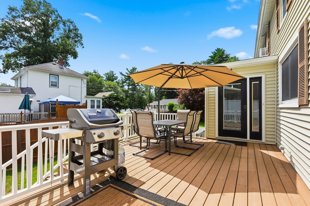 1 Oak St, Tewksbury, MA, 1 Oak St, Tewksbury, MA Photo #35