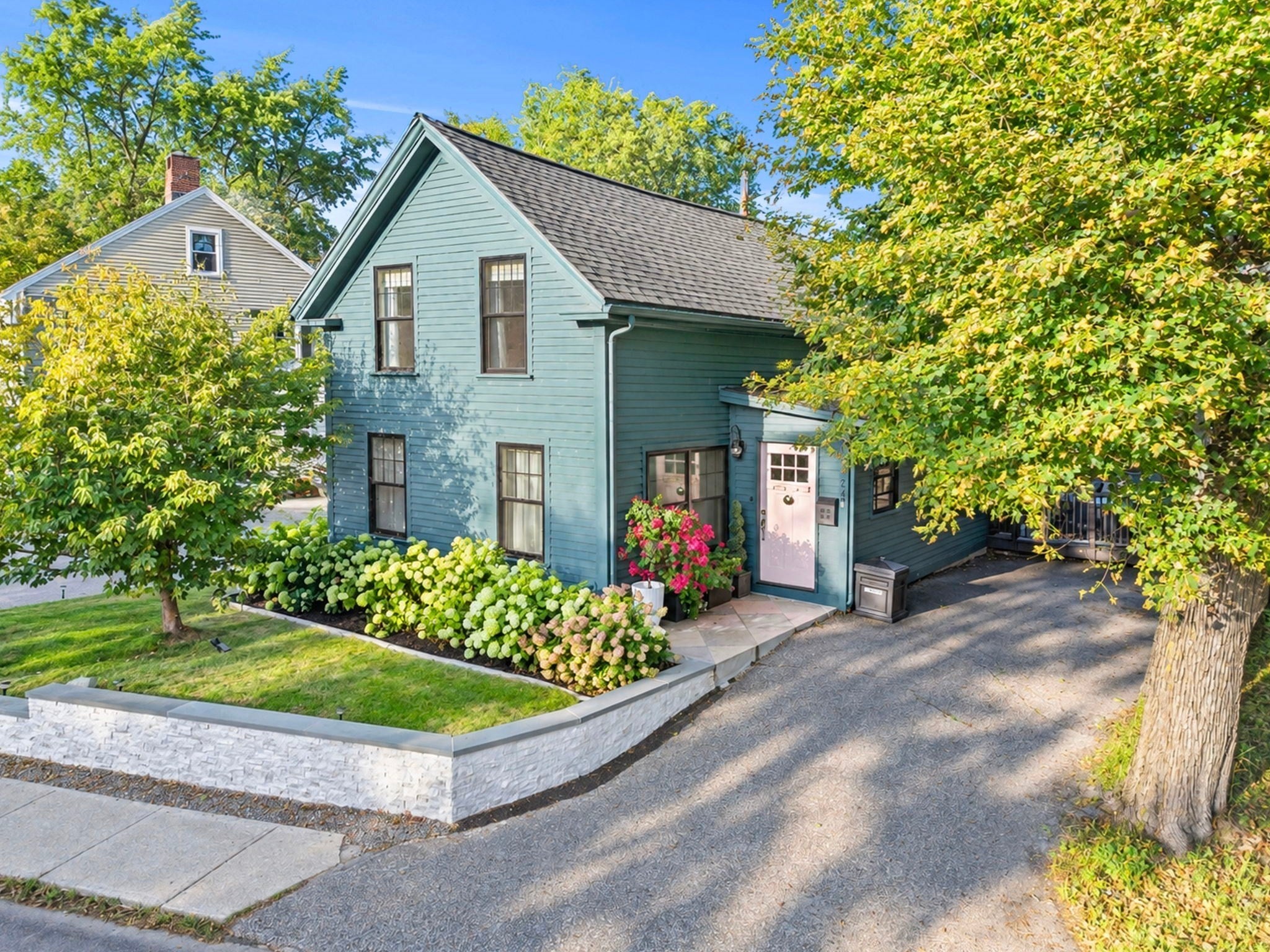 264 Main Street, Amesbury, MA, 264 Main Street, Amesbury, MA Photo #1