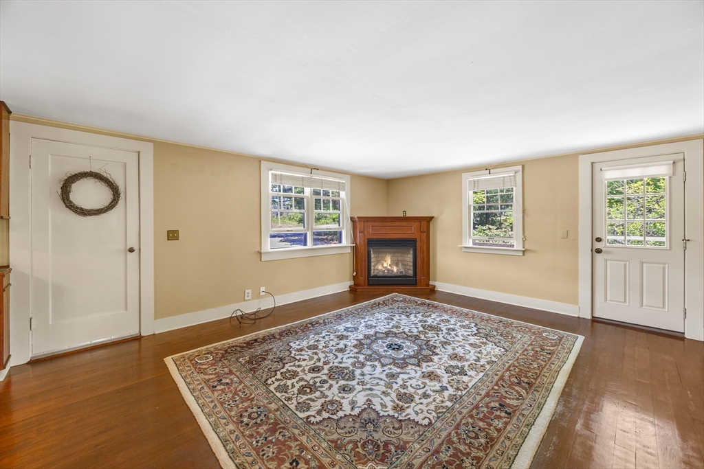 78 Shore Road