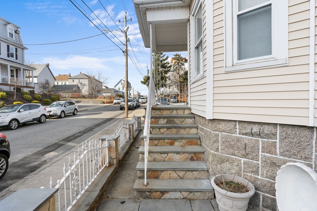 200 Essex St