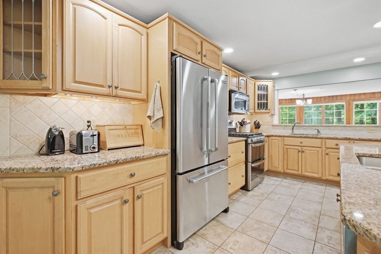 36 Honey Pot Road, Westfield, MA, 36 Honey Pot Road, Westfield, MA Photo #10