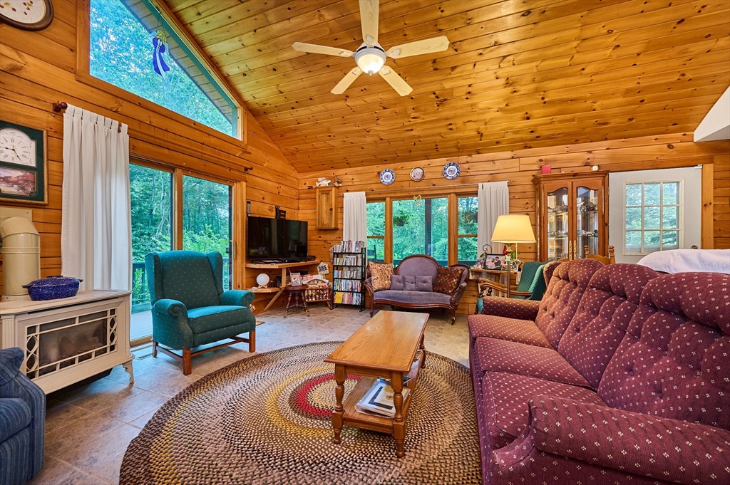 35 Briar Hill Rd