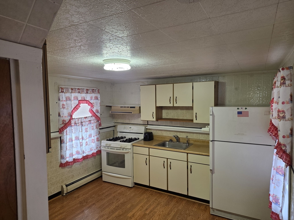408 W Second