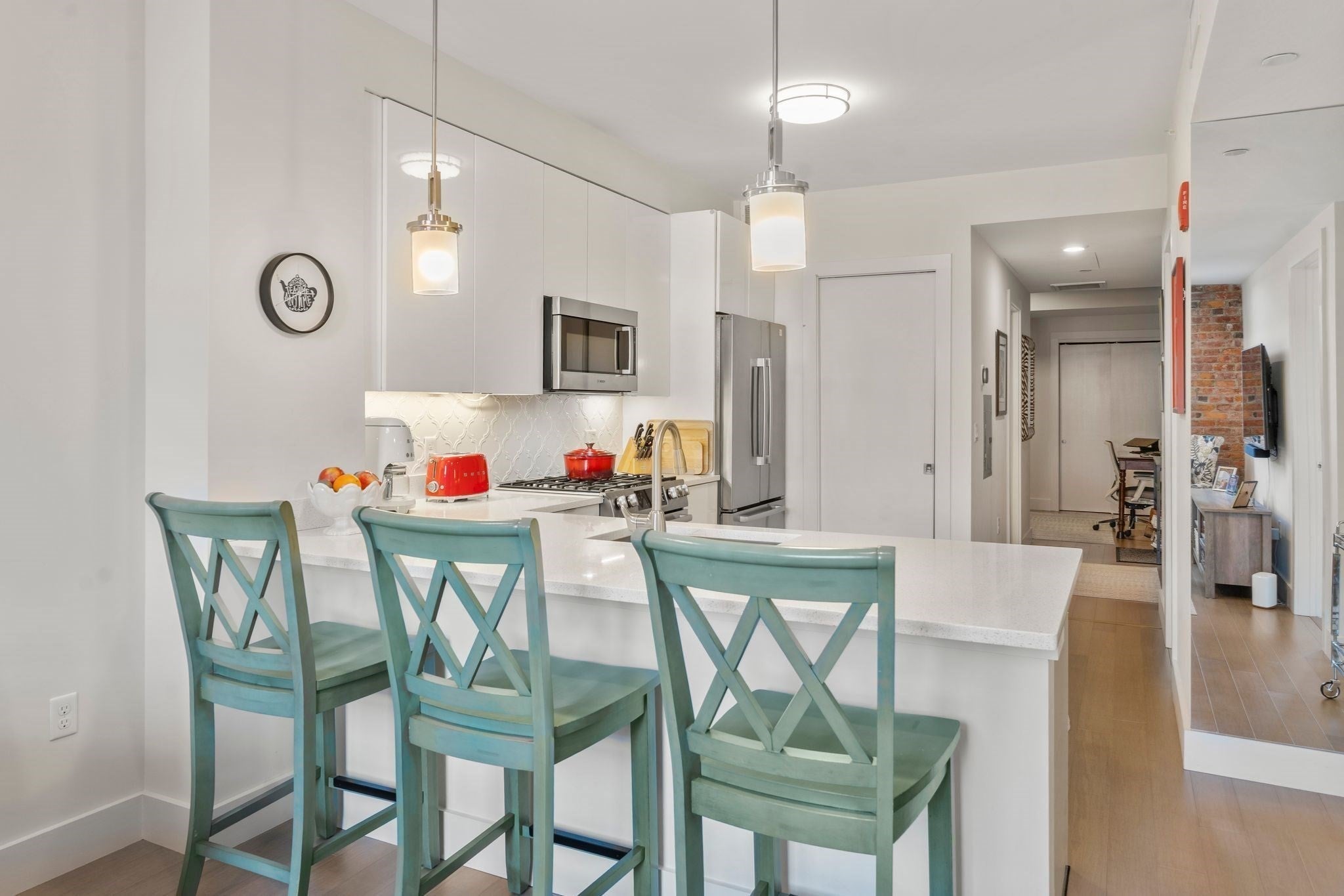 121 Portland St 603