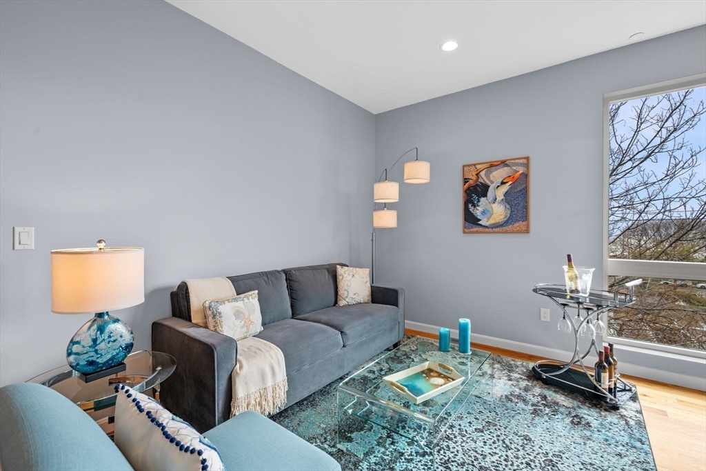 172 Kimball Ave 3B