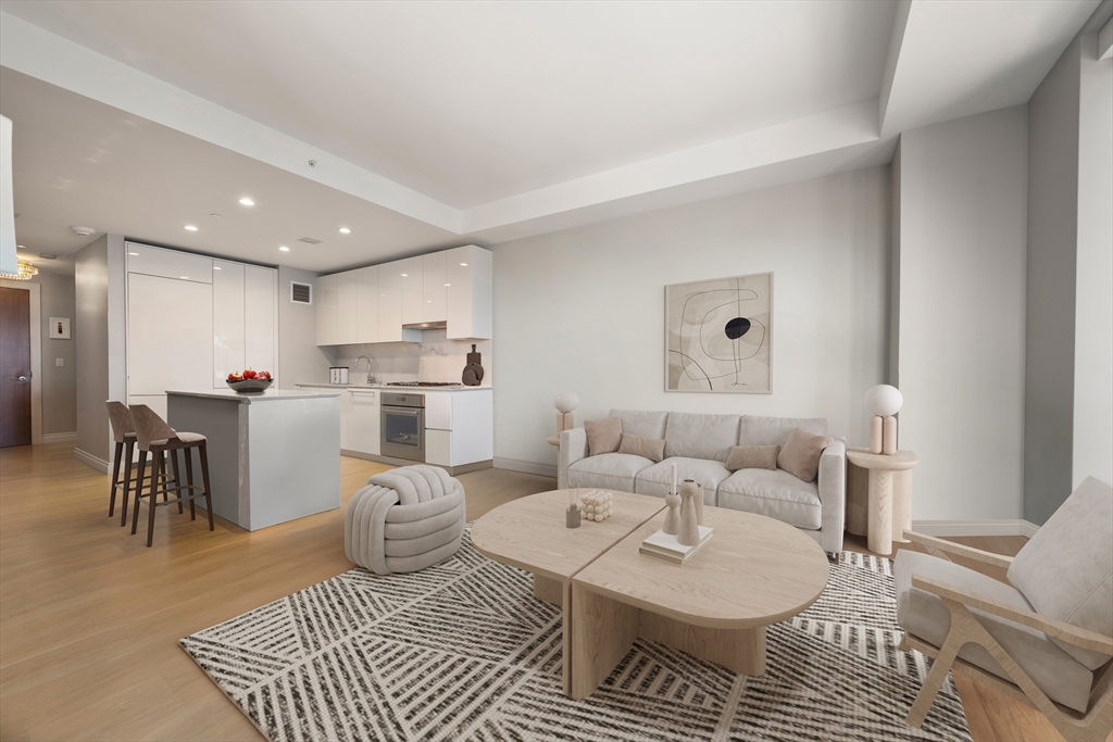 133 Seaport Blvd 716