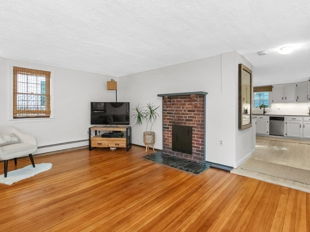 42 Newton Street, Waltham, MA, 42 Newton Street, Waltham, MA Photo #11