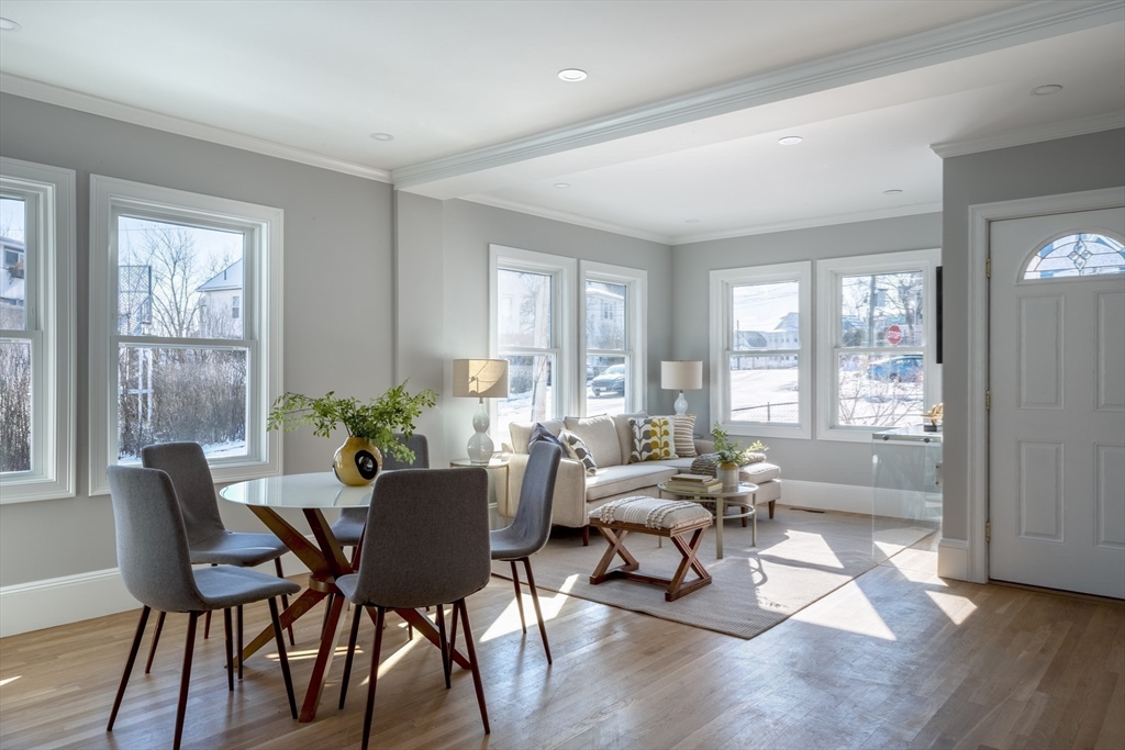 51 Edgecliff Rd 51