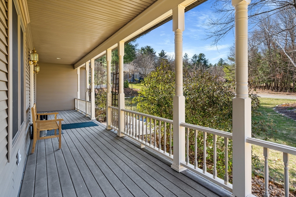 12 Golden Cir