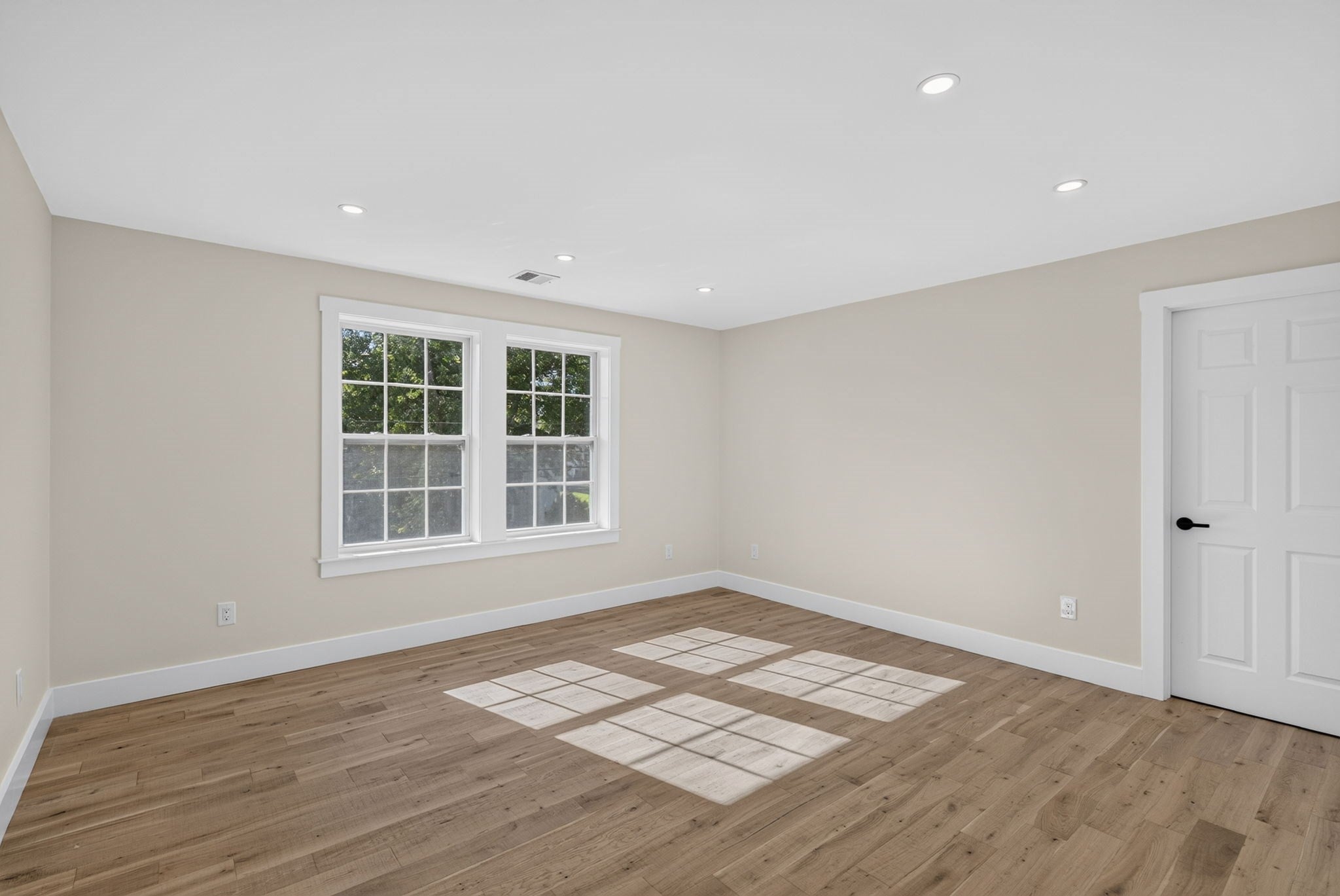 11 Lorenzo Street, Worcester, MA, 11 Lorenzo Street, Worcester, MA Photo #17