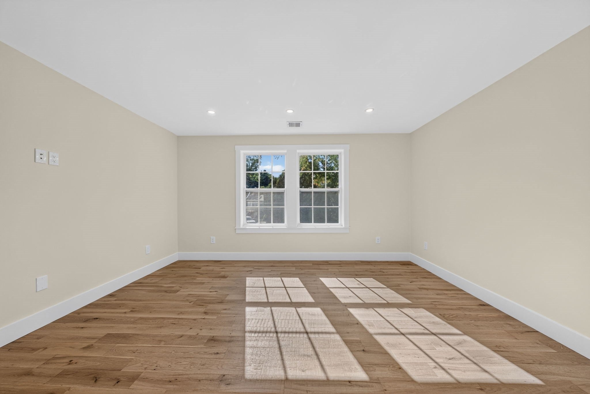 11 Lorenzo Street, Worcester, MA, 11 Lorenzo Street, Worcester, MA Photo #19