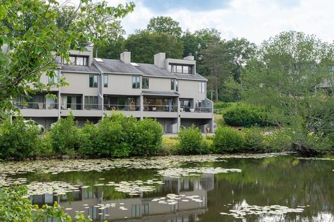 112 Mill Pond 112 North Andover MA 01845