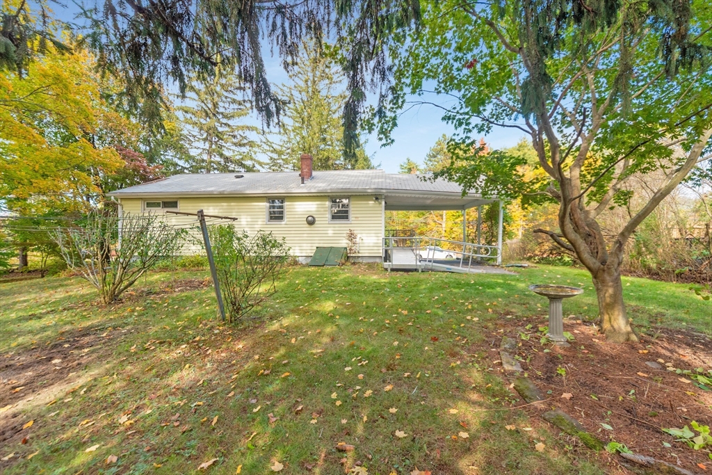 290 Sterling St