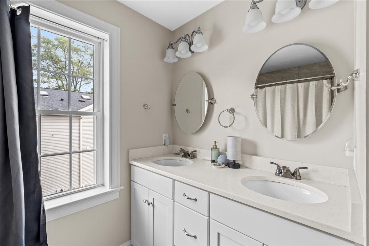 189 Centre Avenue #189, Abington, MA, 189 Centre Avenue #189, Abington, MA Photo #23