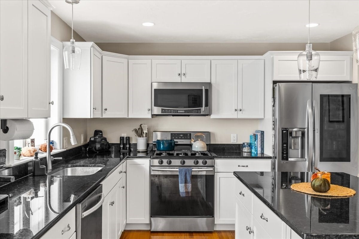 189 Centre Avenue #189, Abington, MA, 189 Centre Avenue #189, Abington, MA Photo #12
