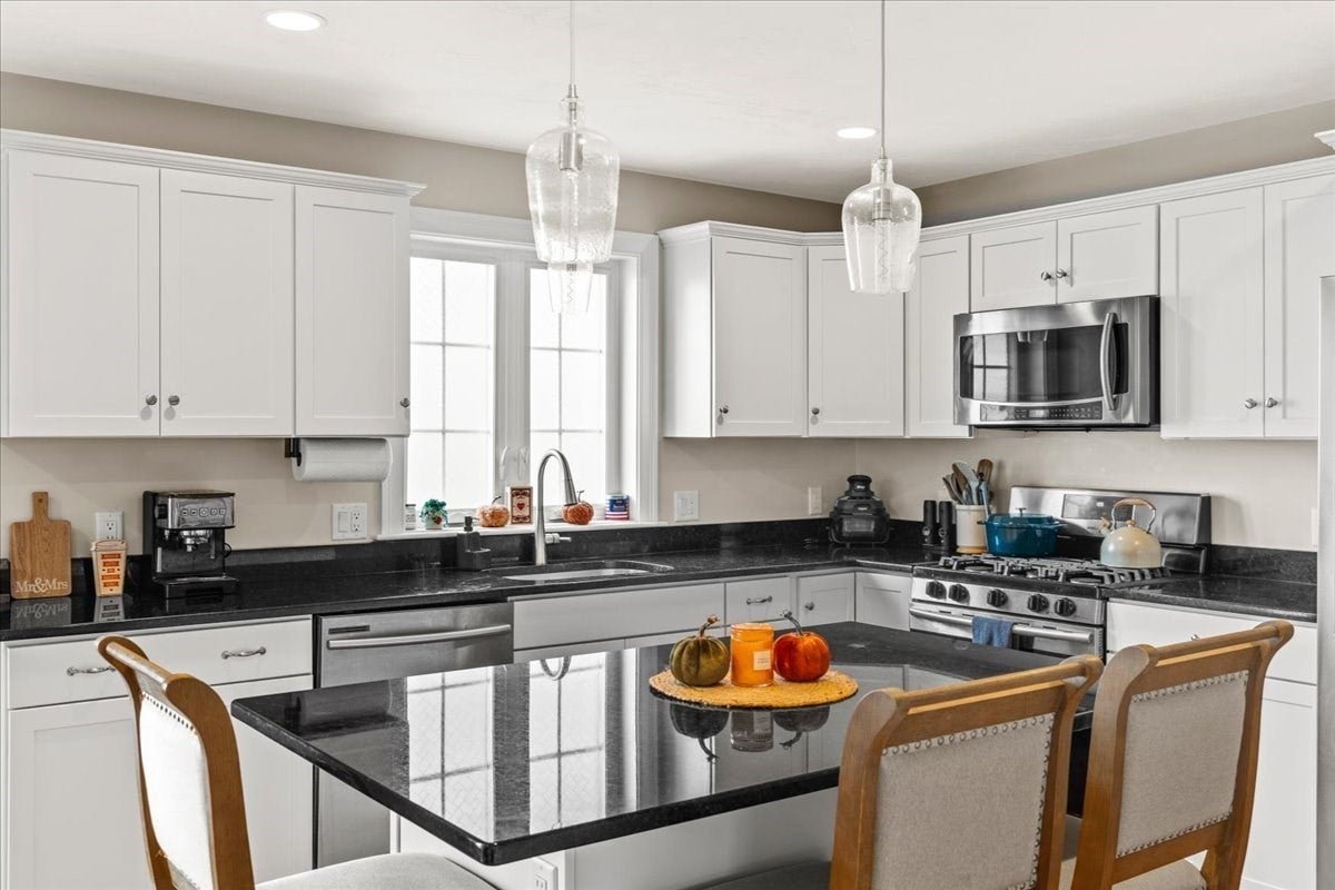 189 Centre Avenue #189, Abington, MA, 189 Centre Avenue #189, Abington, MA Photo #16
