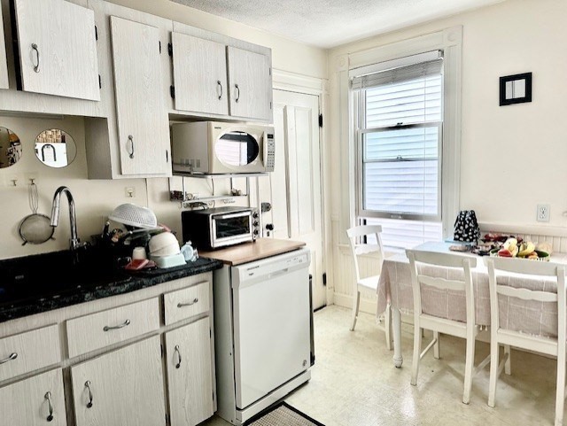 59 Monument Avenue 1