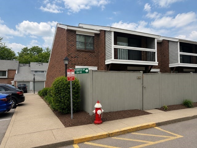 167 Greenbrook Dr 167