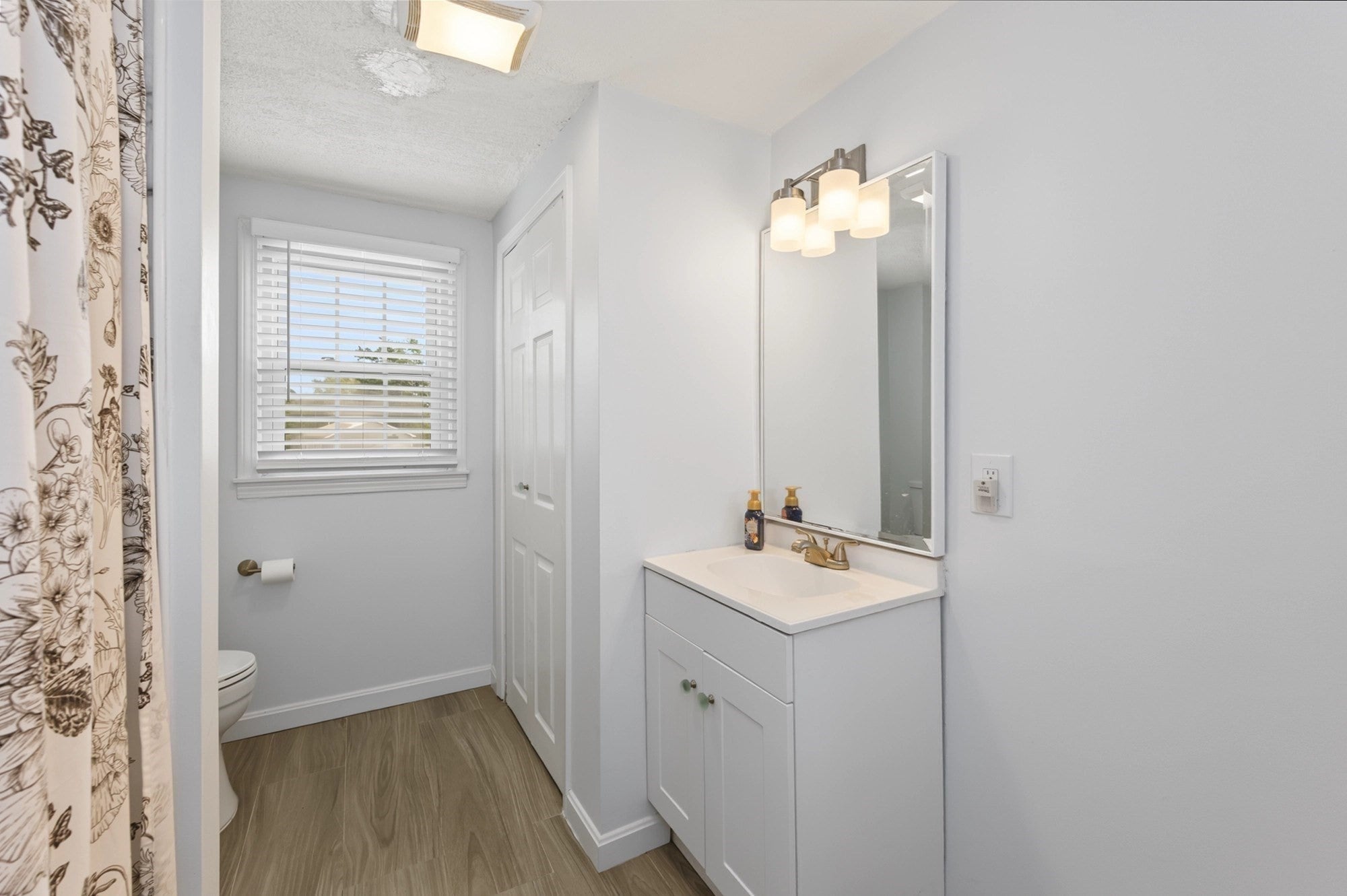 9 Old Homestead RD, Methuen, MA, 9 Old Homestead RD, Methuen, MA Photo #23