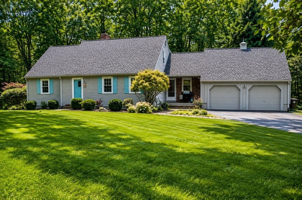 40 Middle St, West Newbury, MA, 40 Middle St, West Newbury, MA Photo #1