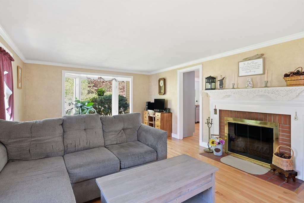 20 Arbor Ln, Wilbraham, MA, 20 Arbor Ln, Wilbraham, MA Photo #6