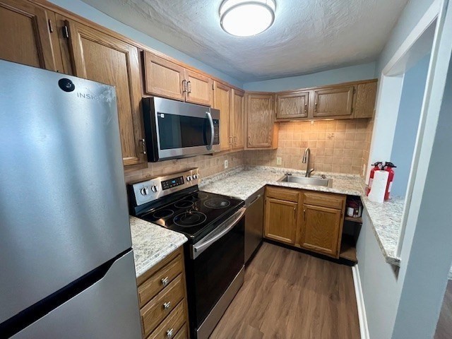 616 Boston Post Rd E 9