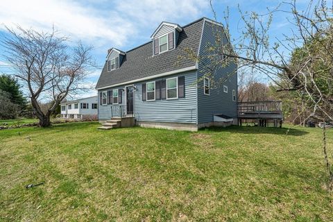 Photo of 41 Hill St, Leominster, MA 01453 (MLS # 73502798)