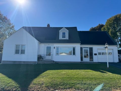 Photo of 29 Tylee Ave, Worcester, MA 01605 (MLS # 73439706)