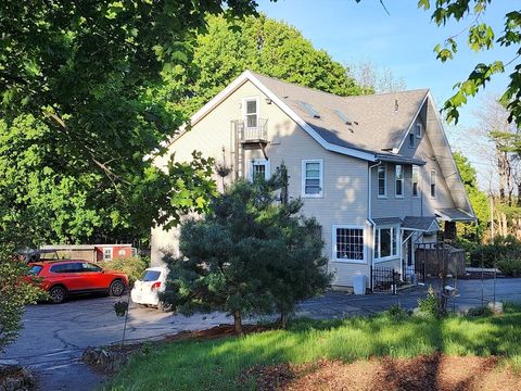 4 Bigelow A Southborough MA 01772