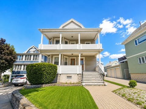 Photo of 26 Amaranth Ave #26, Medford, MA 02155 (MLS # 73559545)