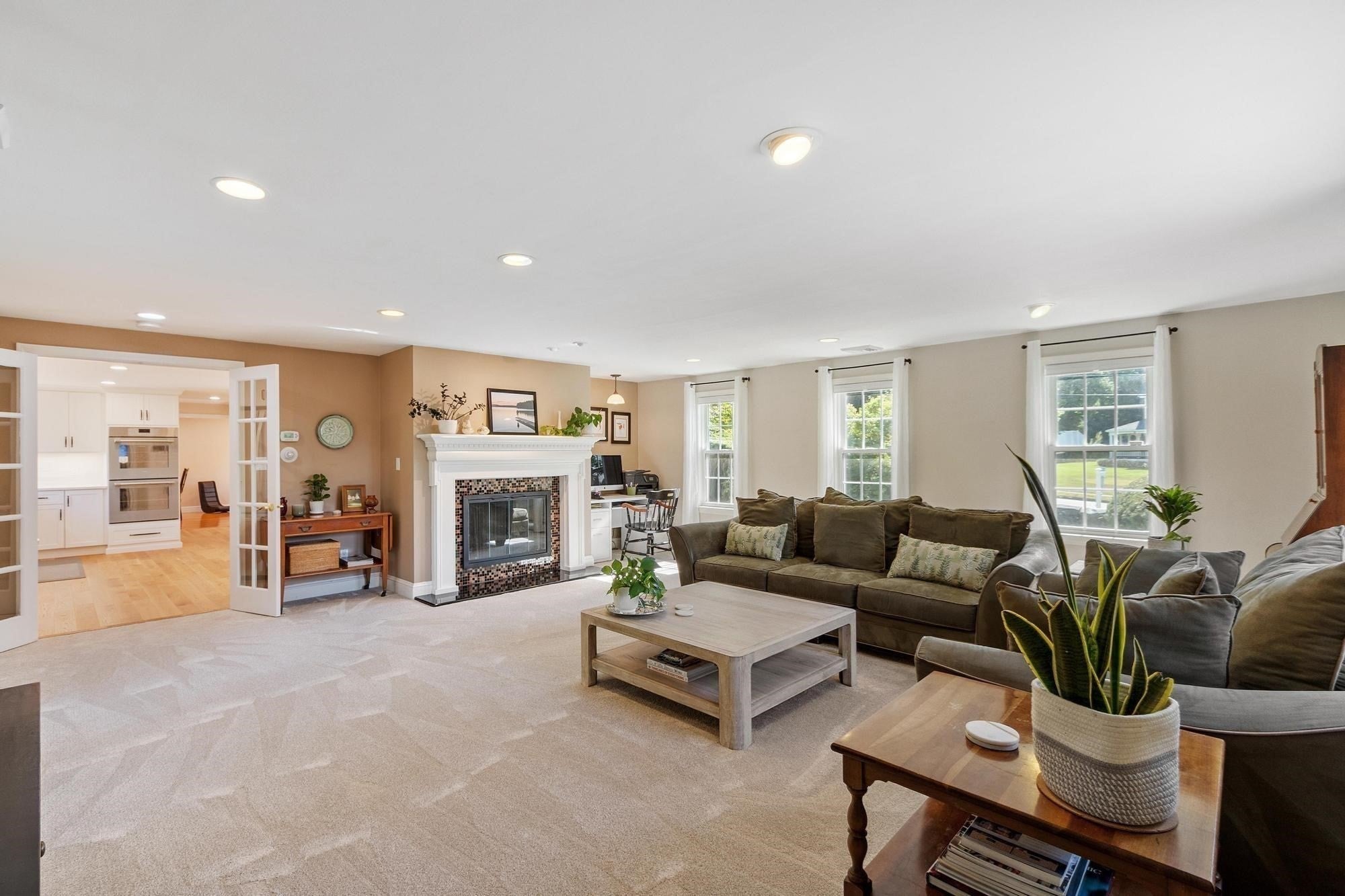 84 Johnson Street, North Andover, MA, 84 Johnson Street, North Andover, MA Photo #11