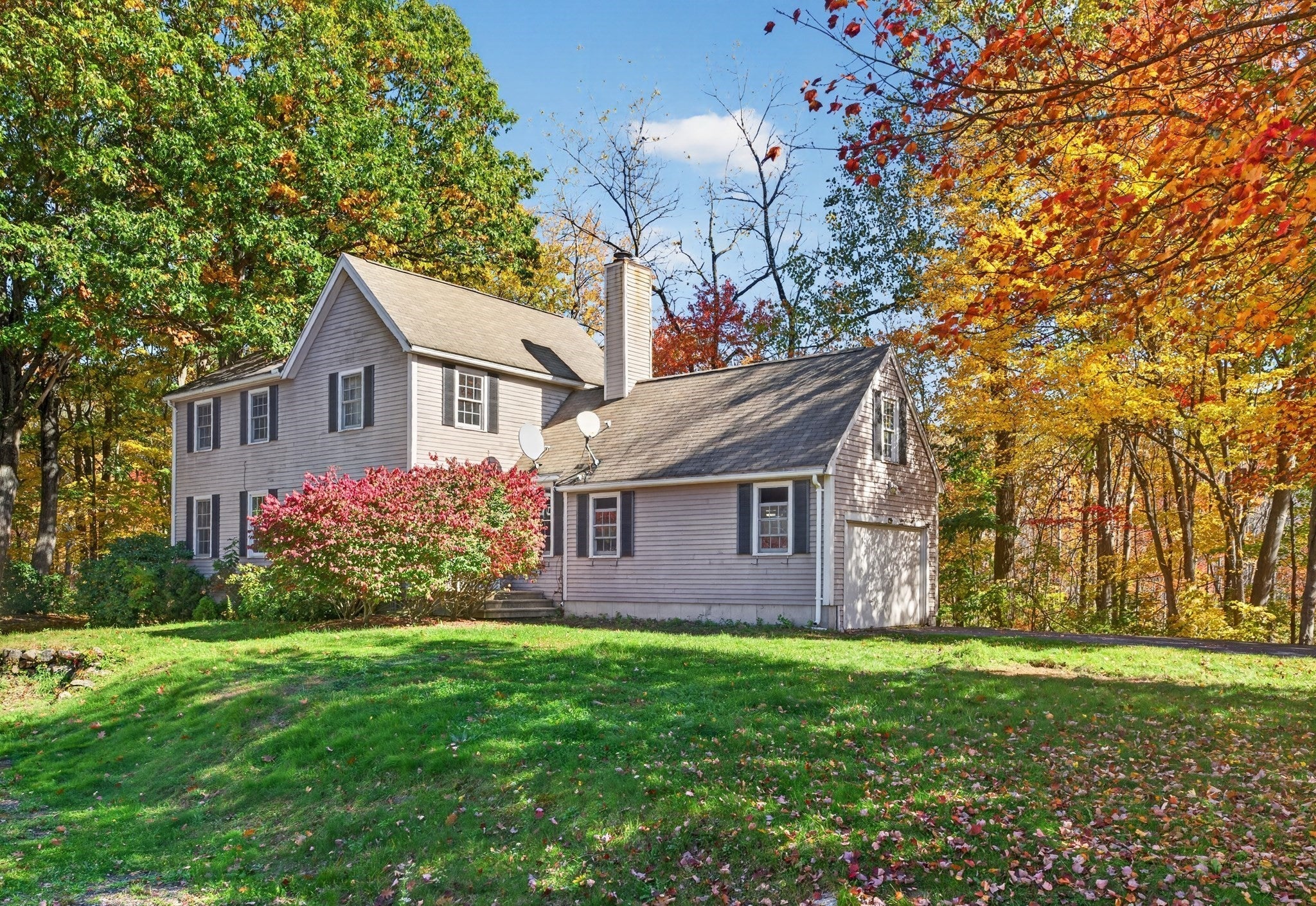 9 Arbor Drive, Shrewsbury, MA Photo #1