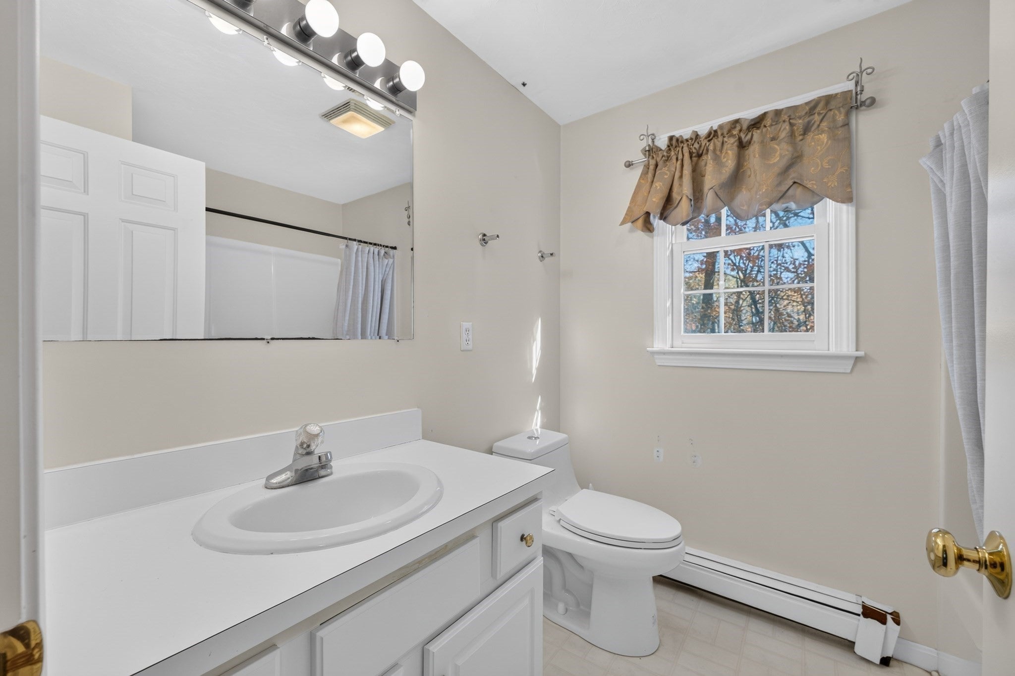 9 Arbor Drive, Shrewsbury, MA Photo #18