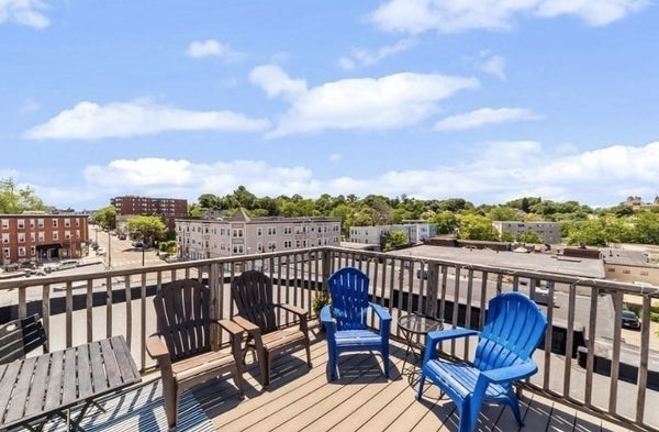 1810 DORCHESTER AVE APT 6A, DORCHESTER CENTER, MA 02124 - Image 21cf4c00e3b616735c19be85826f2fb3/143257475