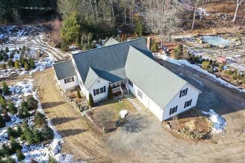 1380 North Brookfield Rd Oakham MA 01068