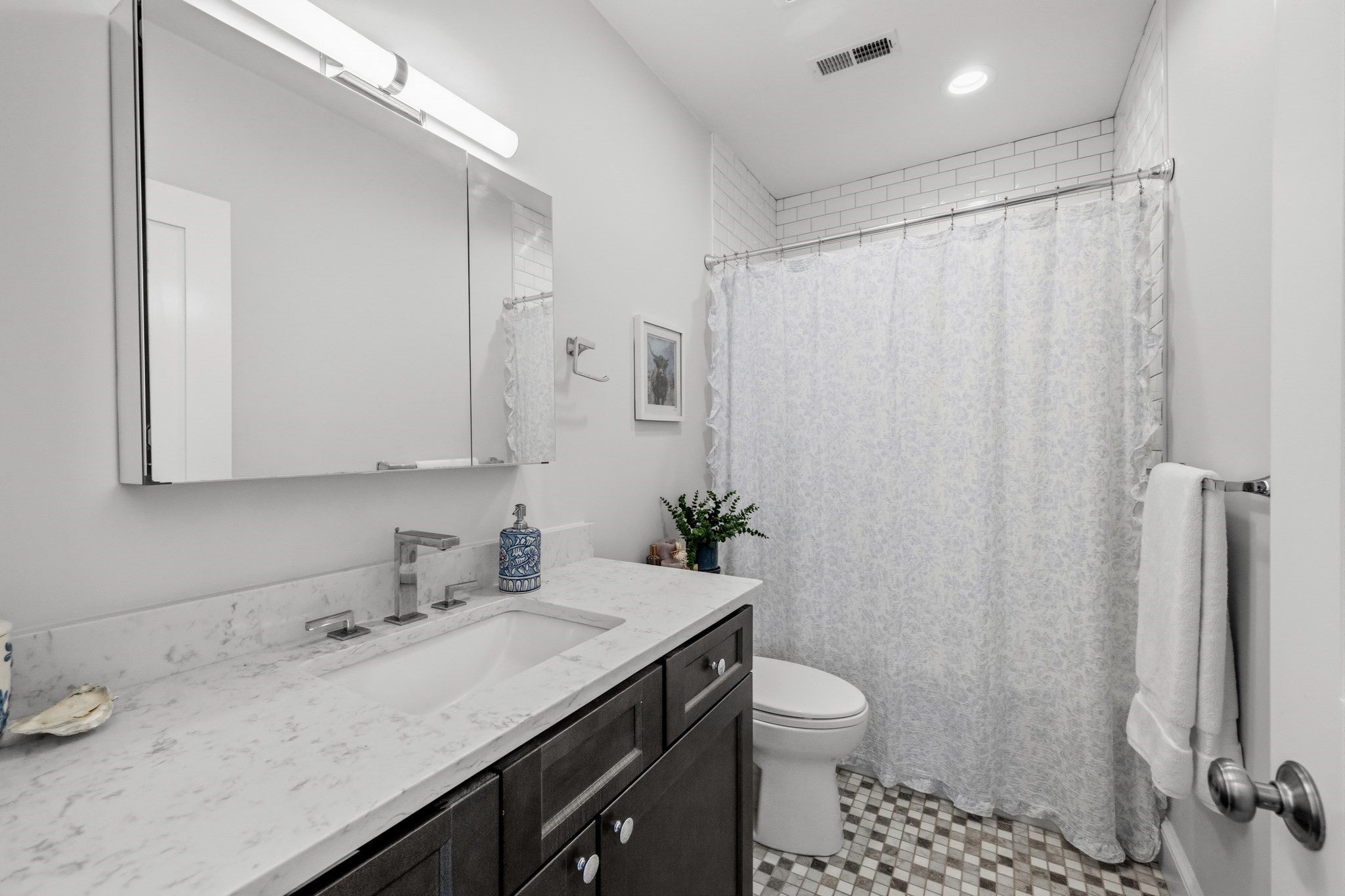 213 W 5th St #2, Boston, MA, 213 W 5th St #2, Boston, MA Photo #15