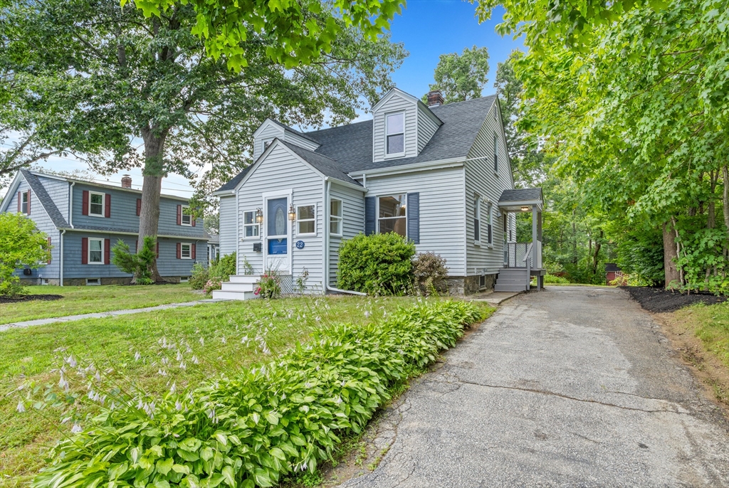 22 Morris St