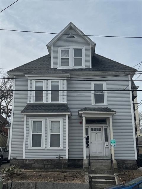 47 Mount Vernon Lowell MA 01854