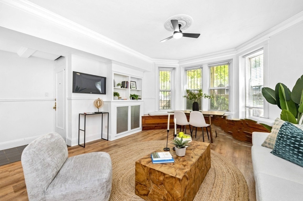 345 Commonwealth Ave 1A