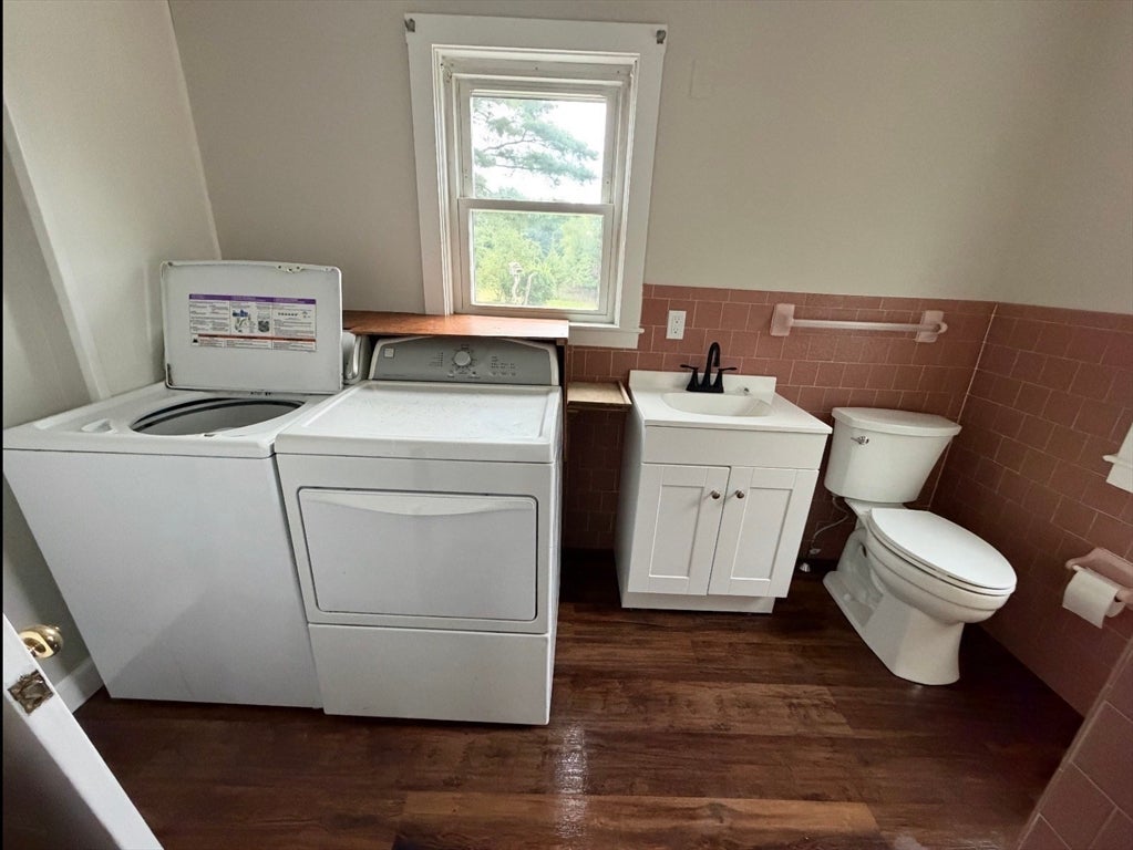 74 Anawan Street, Rehoboth, MA Photo #8