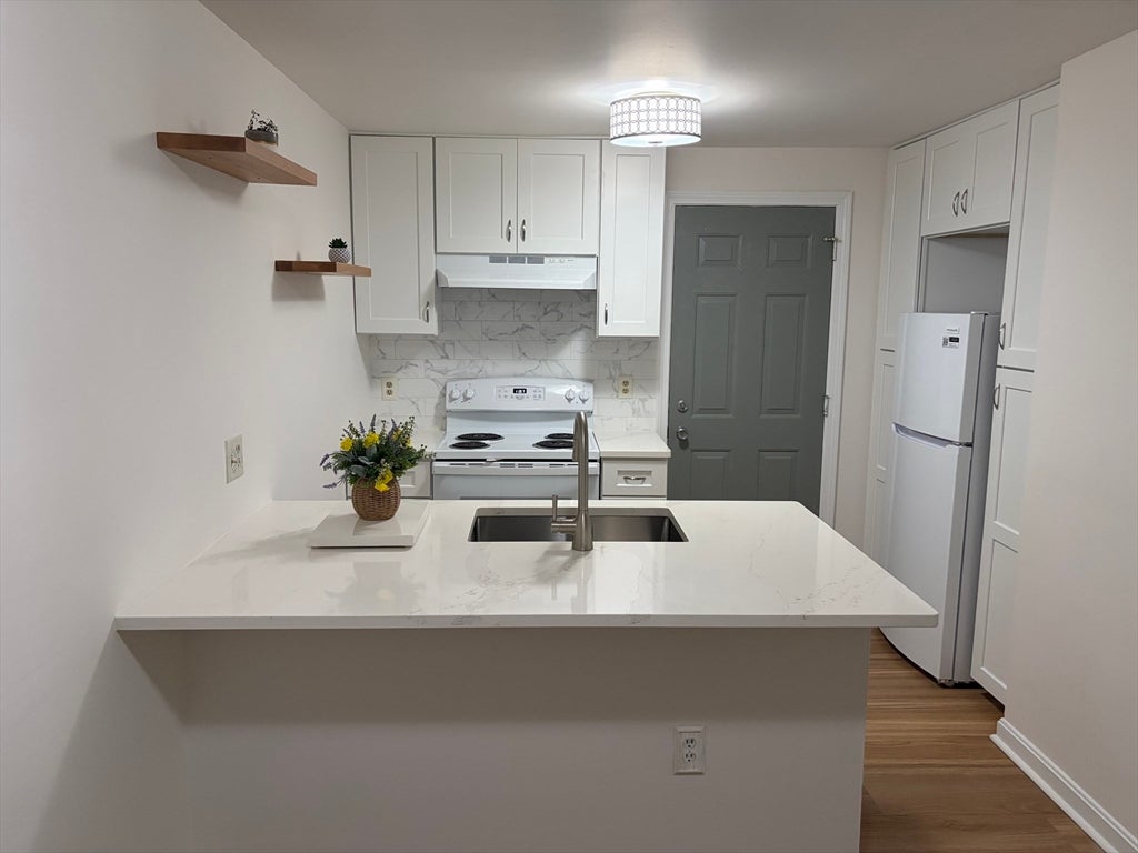 26 Walden DR #1, Natick, MA, 26 Walden DR #1, Natick, MA Photo #6