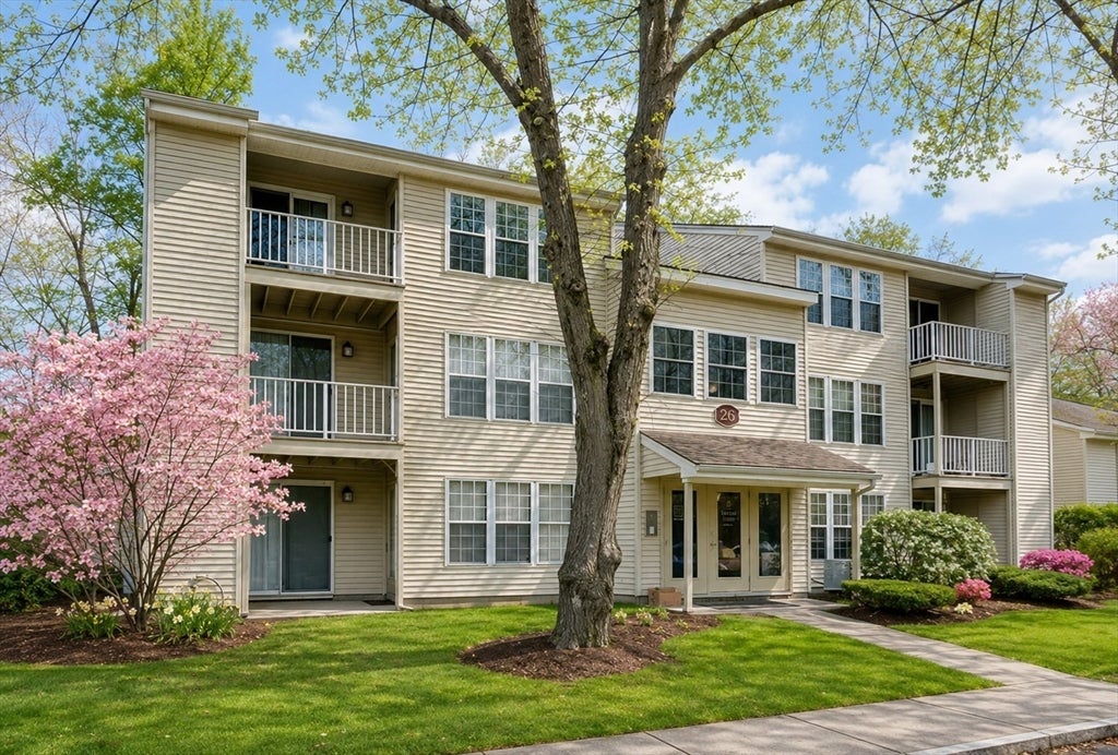 Photo of 26 Walden DR, Natick, MA
