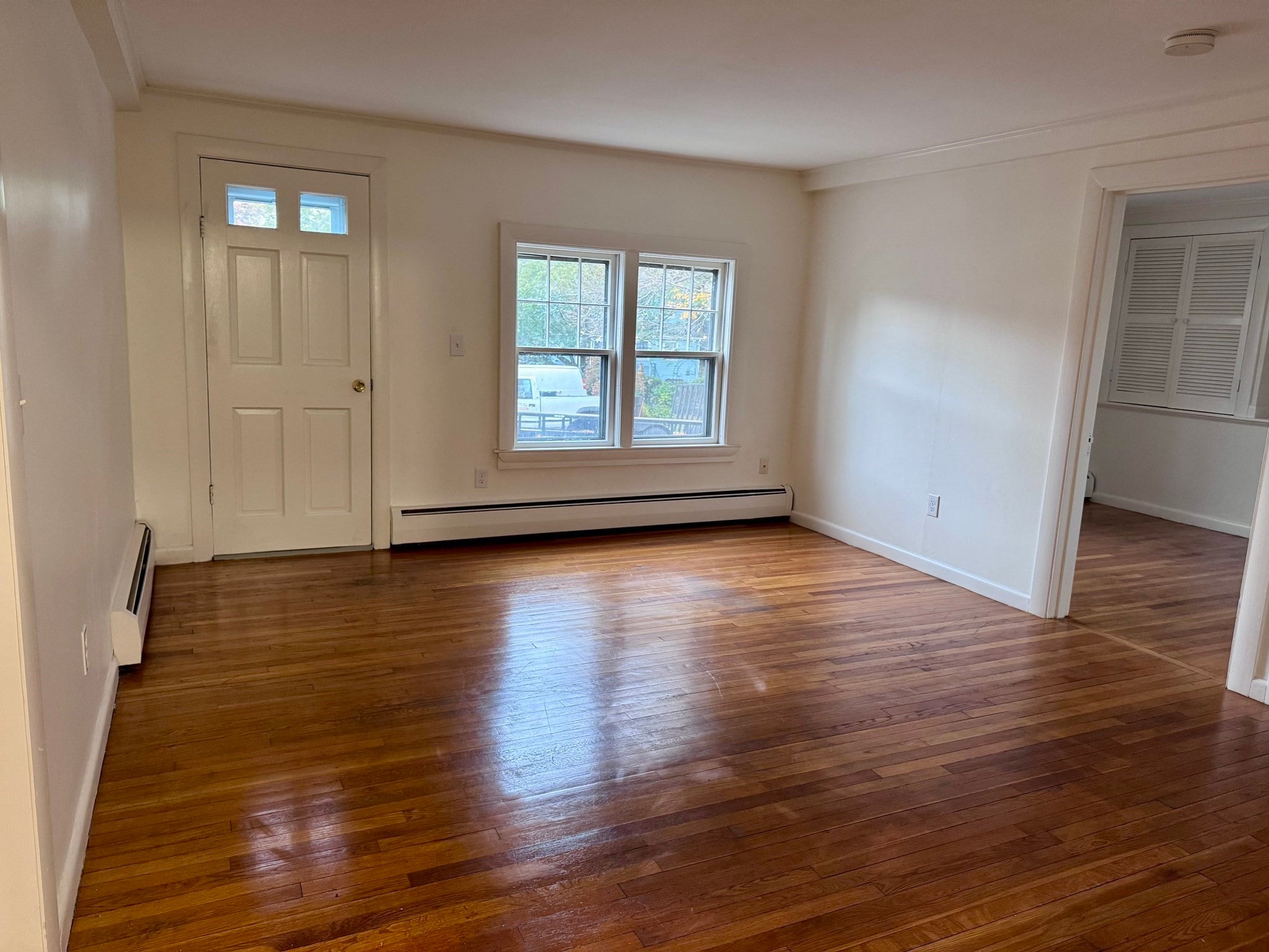 65-R Pleasant St #1, Marblehead, MA, 65-R Pleasant St #1, Marblehead, MA Photo #2