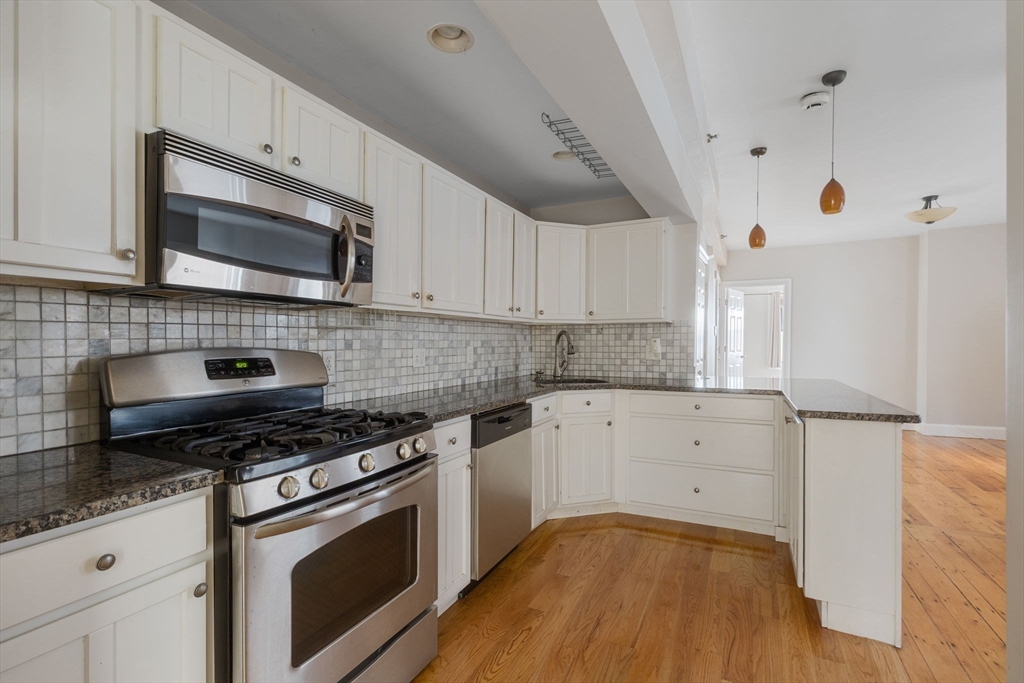 6 Porter Road #1L, Cambridge, MA Photo #10